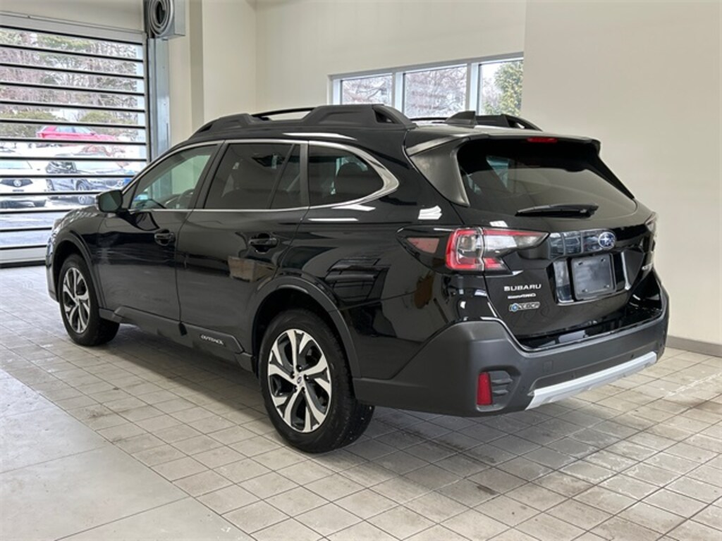 Used 2020 Subaru Outback Limited SUV