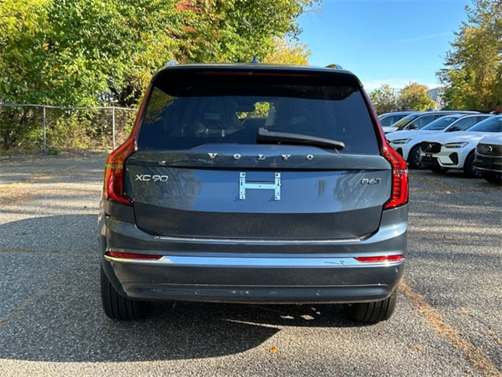 New 2026 Volvo XC90 B6 Plus 7-Seater SUV