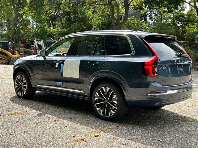 2026 Volvo XC90 Plus photo 4