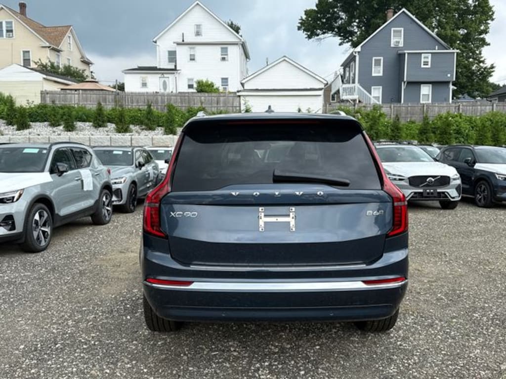 New 2026 Volvo XC90 B6 Plus 7-Seater SUV