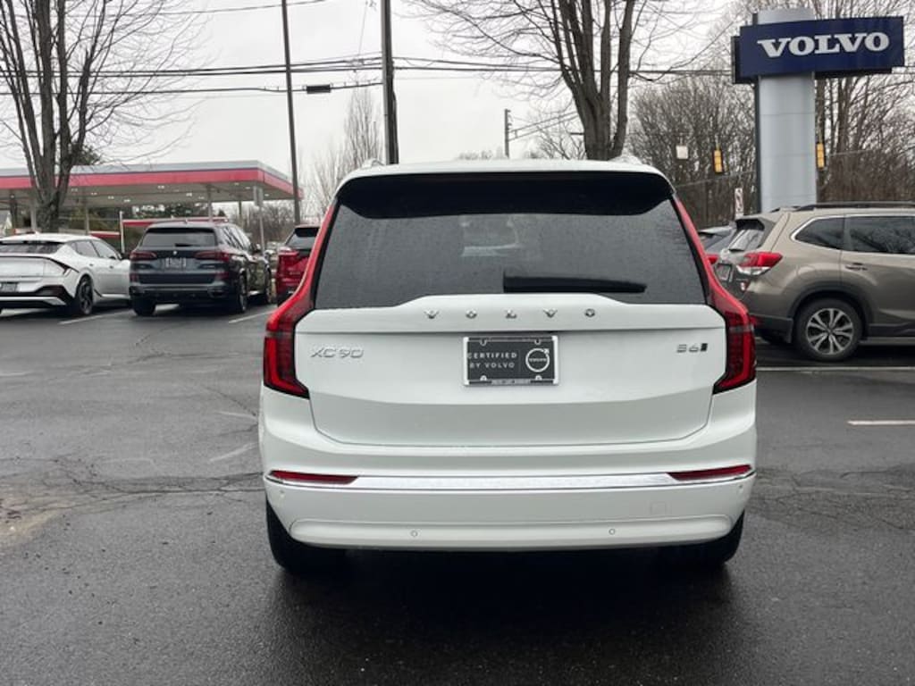 Used 2025 Volvo XC90 B6 Plus 7-Seater SUV