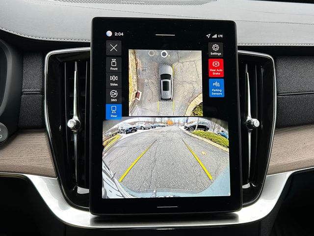 2026 Volvo XC90 Plus - Photo 15
