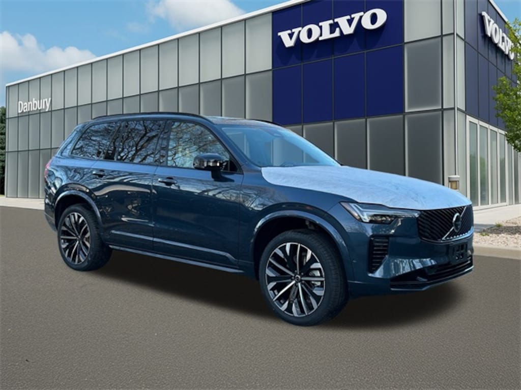 New 2026 Volvo XC90 B6 Ultra Dark Theme 6-Seater SUV