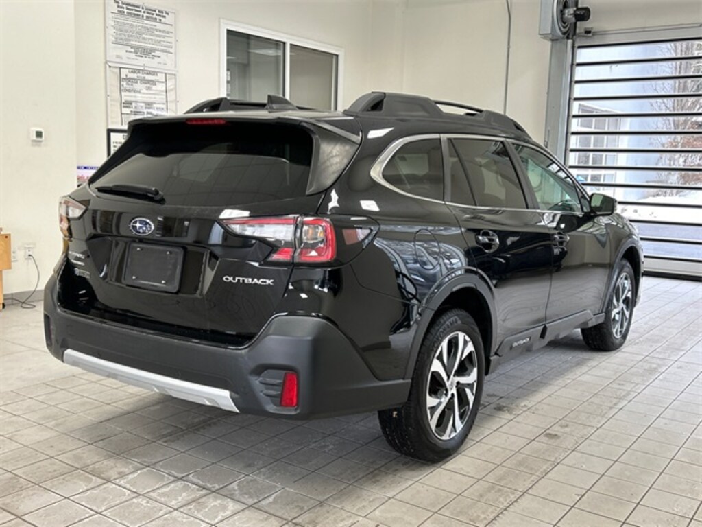 Used 2020 Subaru Outback Limited SUV