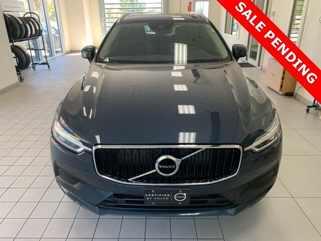 2019 Volvo XC60 T6 Momentum photo 2