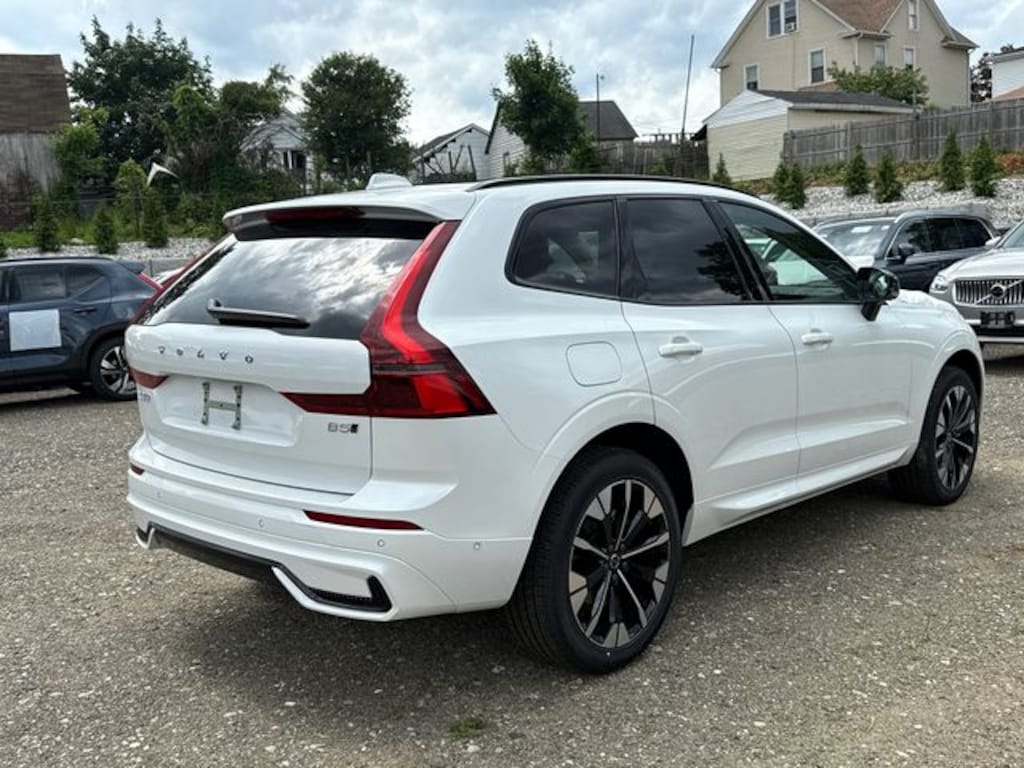 Used 2026 Volvo XC60 B5 Plus SUV