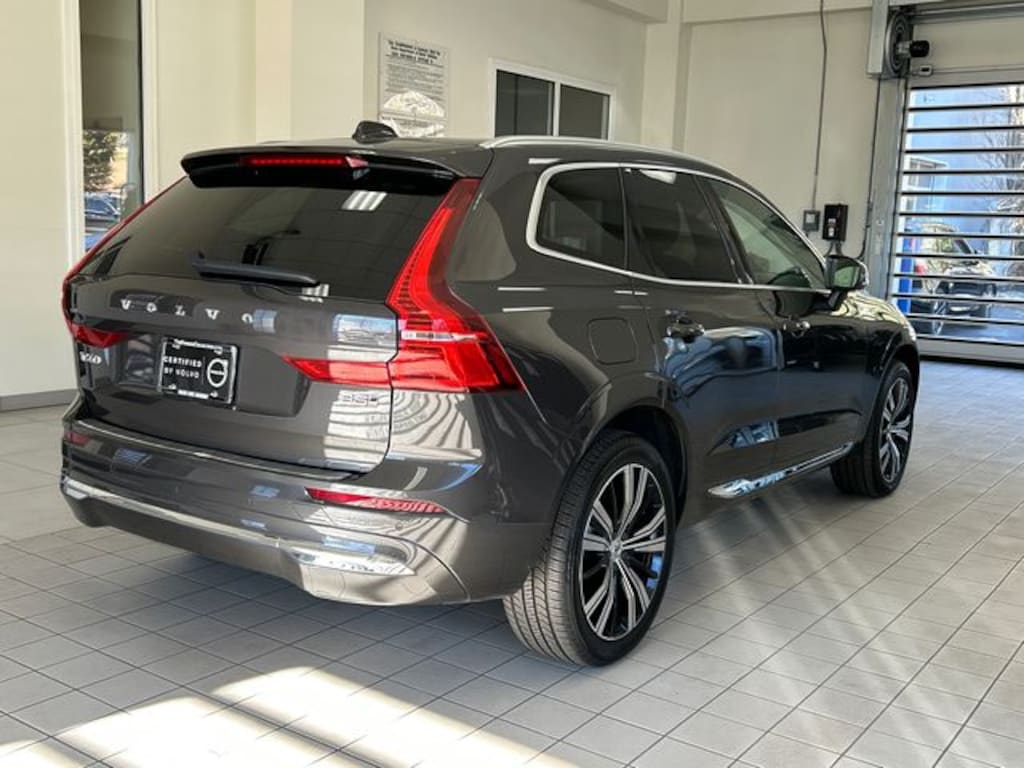 Certified 2022 Volvo XC60 B5 Inscription SUV