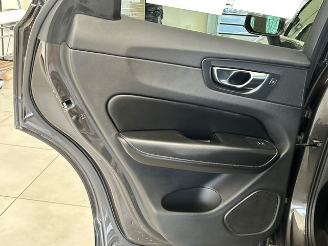 2022 Volvo XC60 Inscription - Photo 22