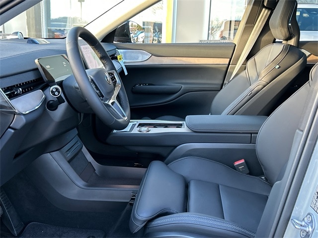 2025 Volvo EX90 Ultra - Photo 10