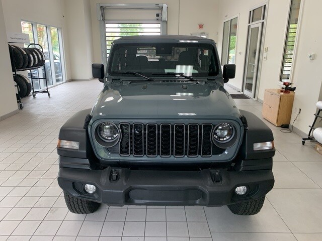 2025 Jeep Wrangler Sport S photo 2
