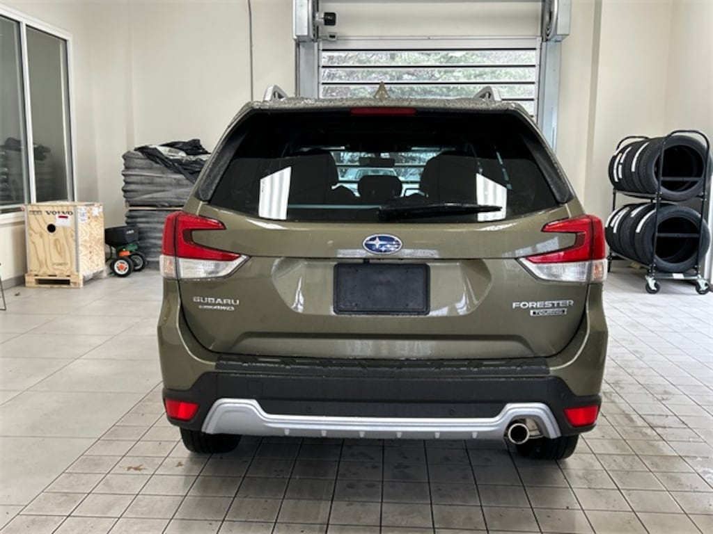 Used 2023 Subaru Forester Touring SUV
