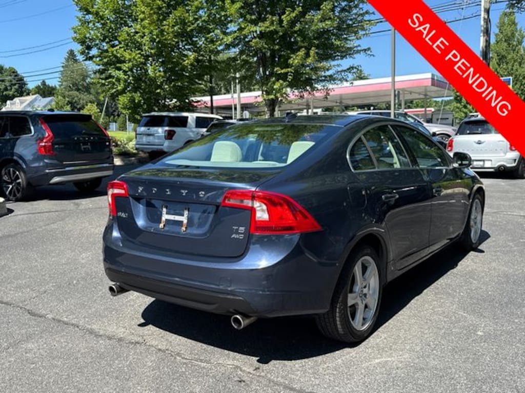 Used 2013 Volvo S60 T5 Sedan