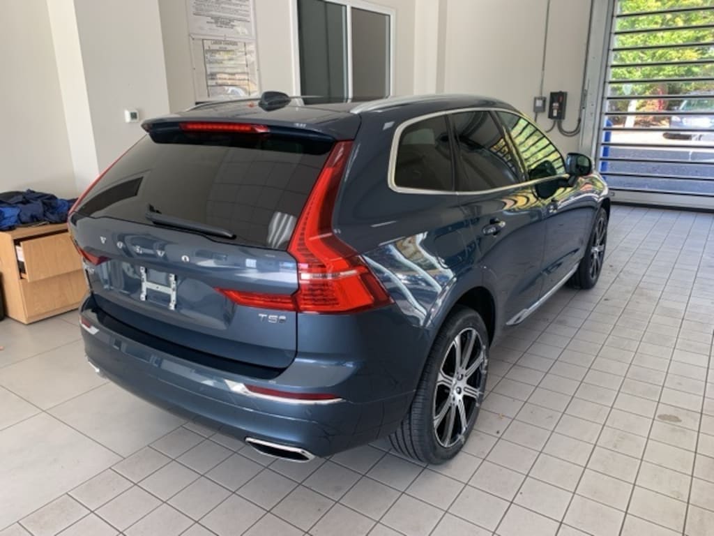 Used 2021 Volvo XC60 T5 Inscription SUV