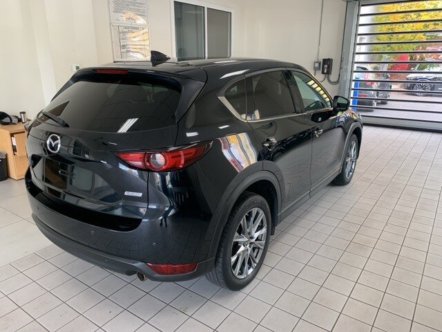 2019 Mazda CX-5 Signature photo 4