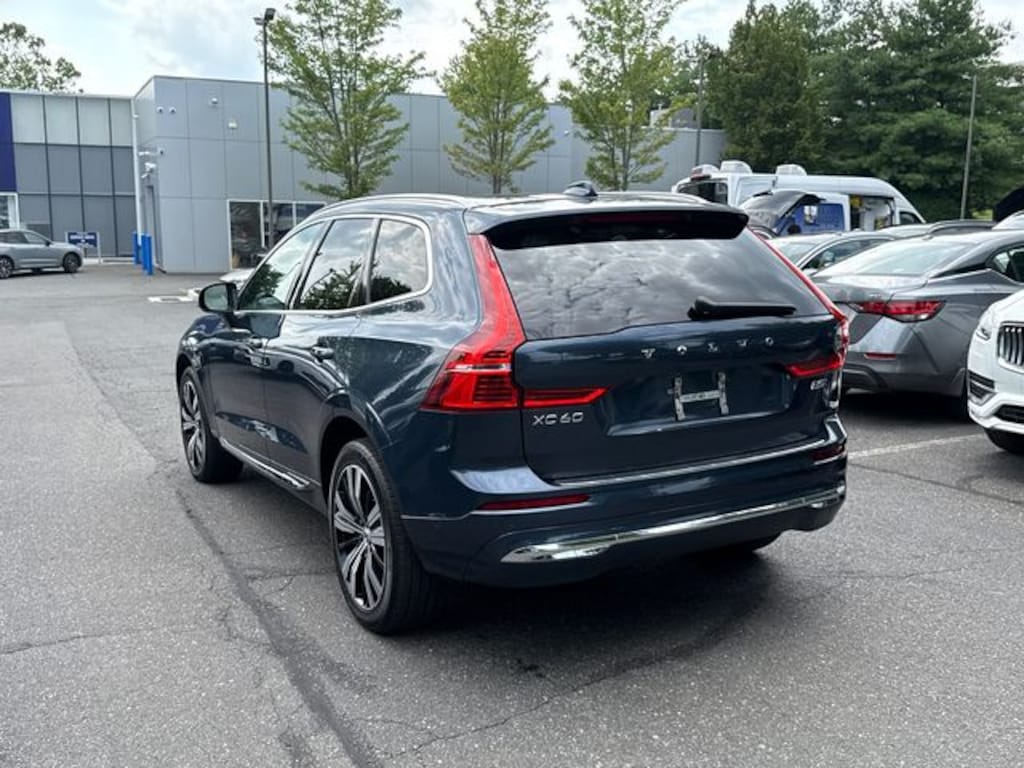Used 2023 Volvo XC60 B5 Plus Bright Theme SUV
