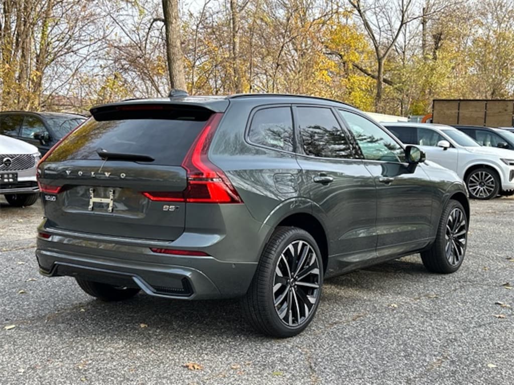 New 2026 Volvo XC60 B5 Ultra SUV