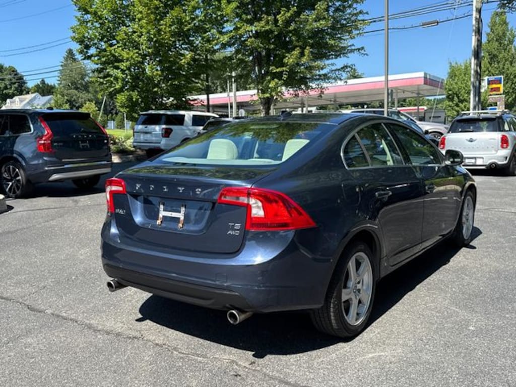 Used 2013 Volvo S60 T5 Sedan
