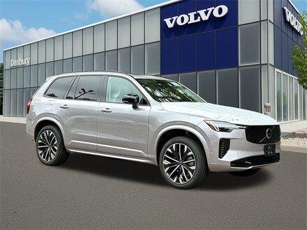 2026 Volvo XC90 B6 Ultra Dark Theme 7-Seater SUV