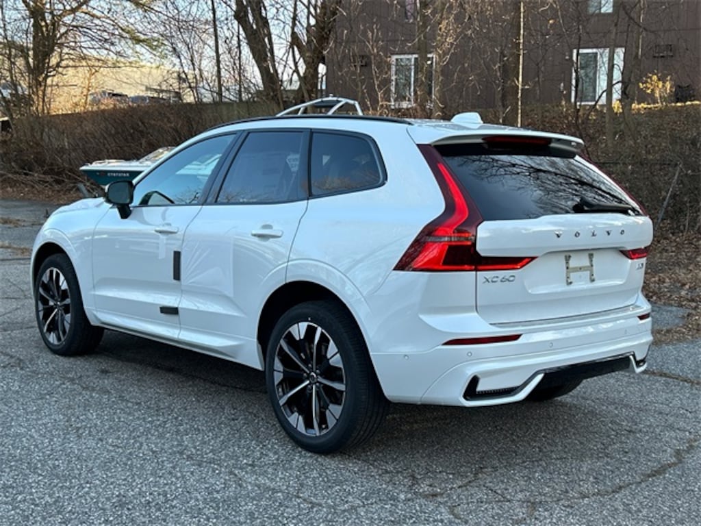 New 2026 Volvo XC60 B5 Plus SUV