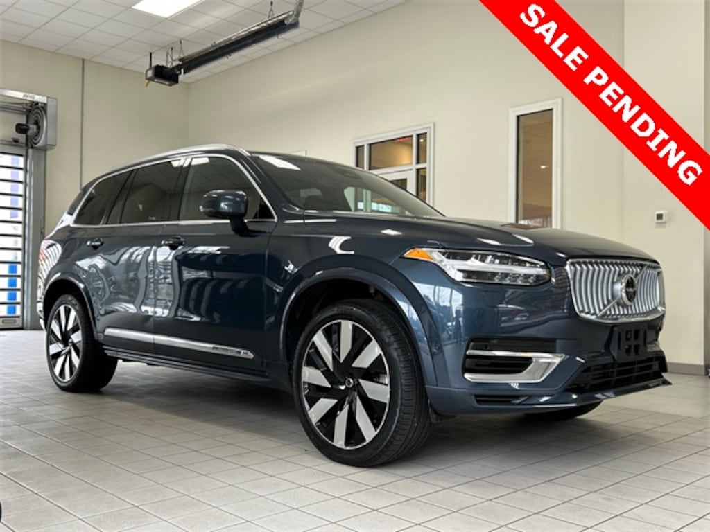 Certified 2024 Volvo XC90 plug-in hybrid T8 Plus Bright Theme 7 Passenger SUV