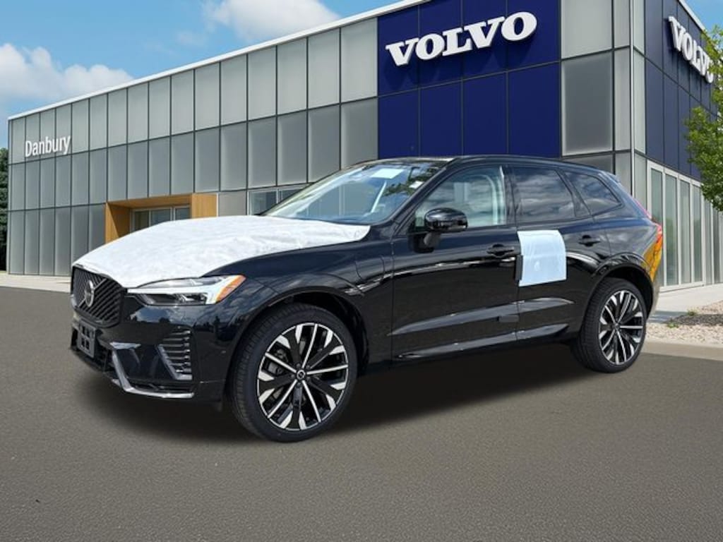 New 2026 Volvo XC60 plug-in hybrid T8 Ultra SUV