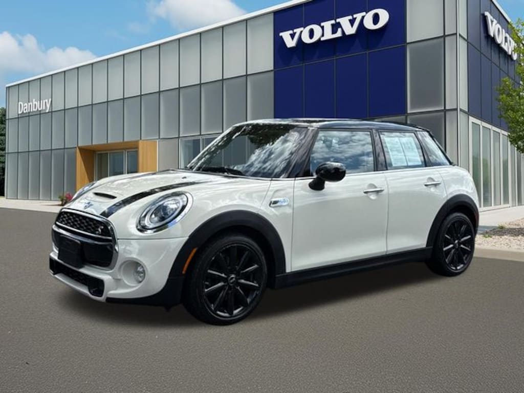 Used 2019 MINI Hardtop 4 Door Classic Hatchback