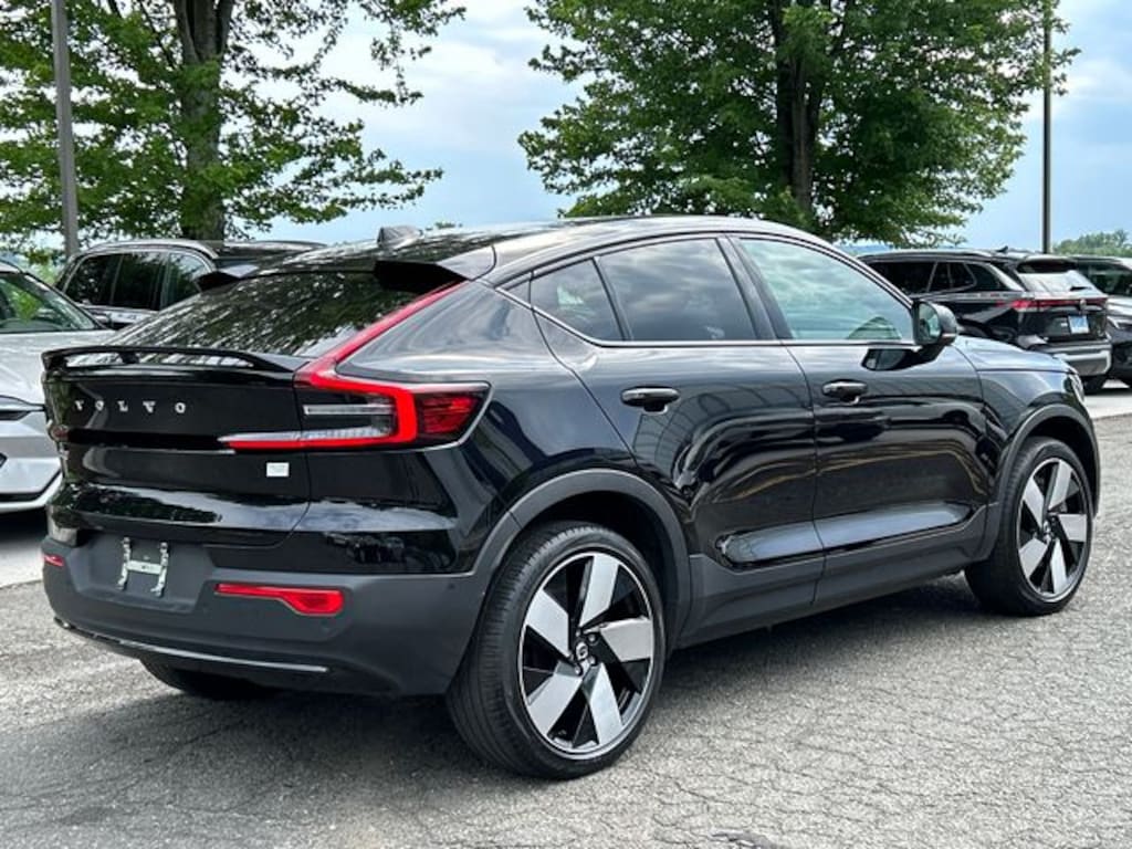 Certified 2023 Volvo C40 Recharge Pure Electric Ultimate SUV
