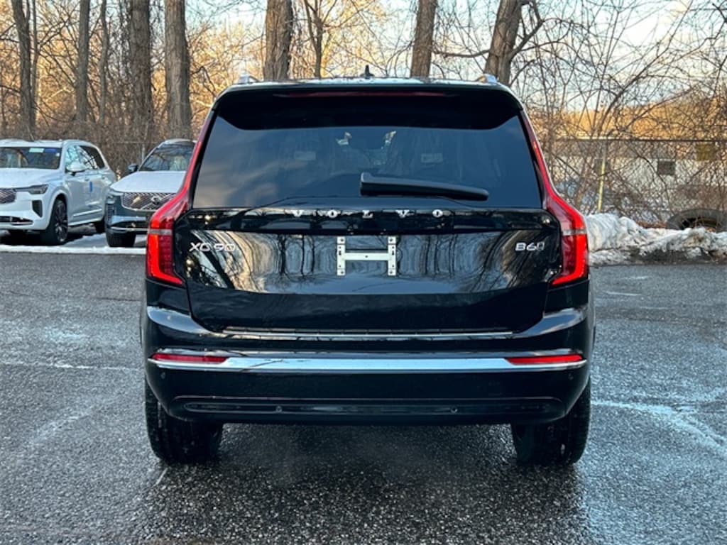 New 2026 Volvo XC90 B6 Plus 7-Seater SUV