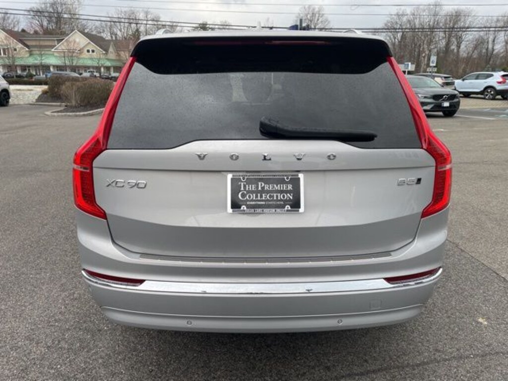 Used 2024 Volvo XC90 B5 Core SUV