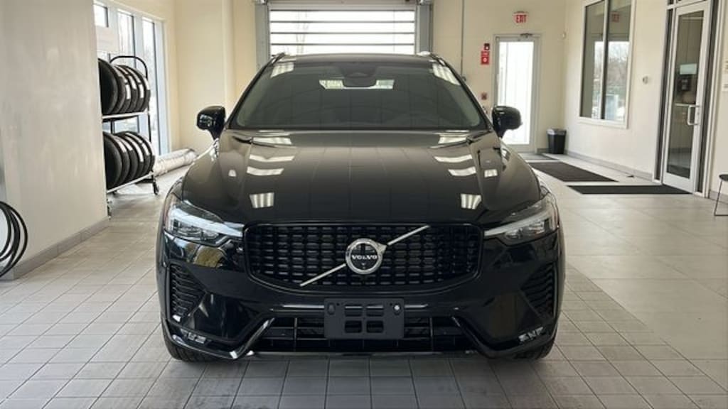Certified 2025 Volvo XC60 B5 Plus SUV
