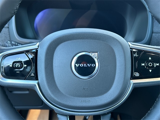 2026 Volvo XC90 Plus - Photo 11