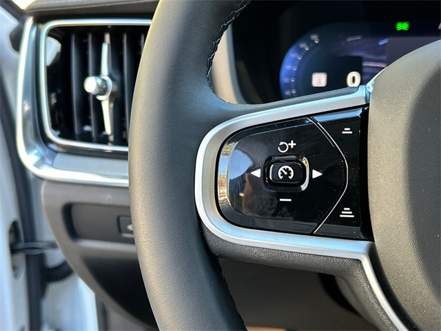 2026 Volvo V60 Cross Country Ultra - Photo 10