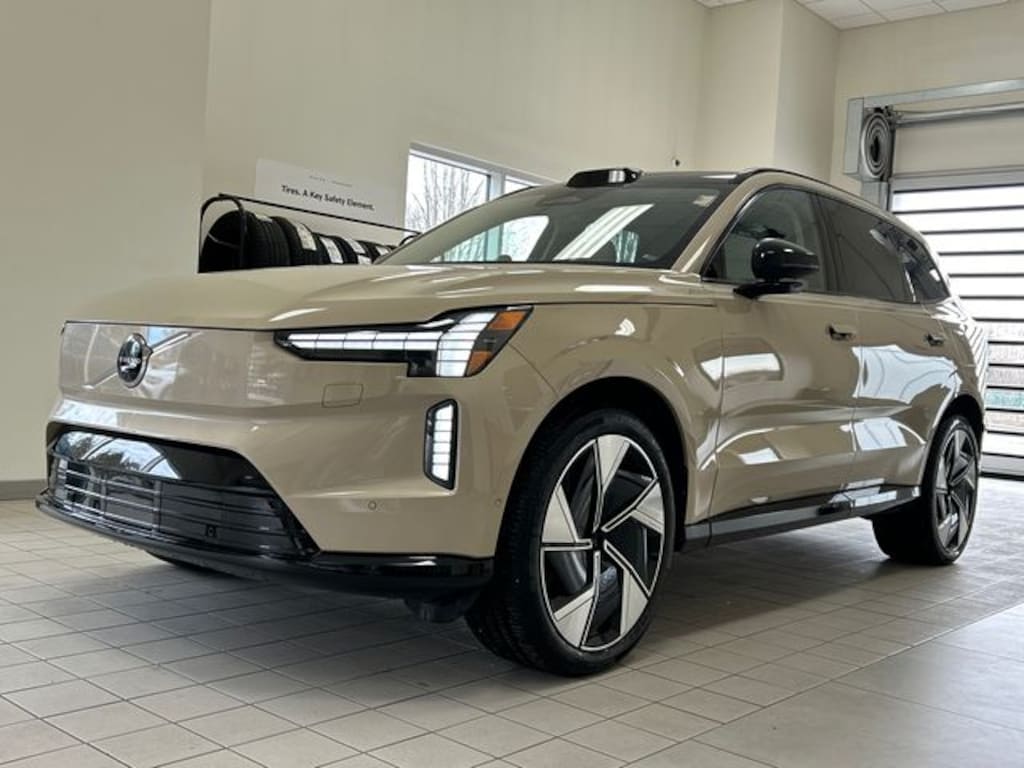 Certified 2025 Volvo EX90 Twin Motor Performance Ultra SUV