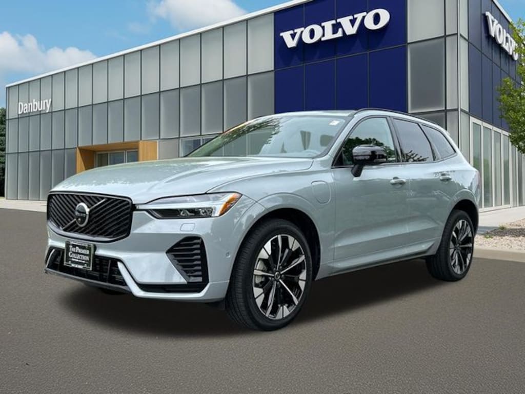Used 2026 Volvo XC60 plug-in hybrid T8 Plus SUV