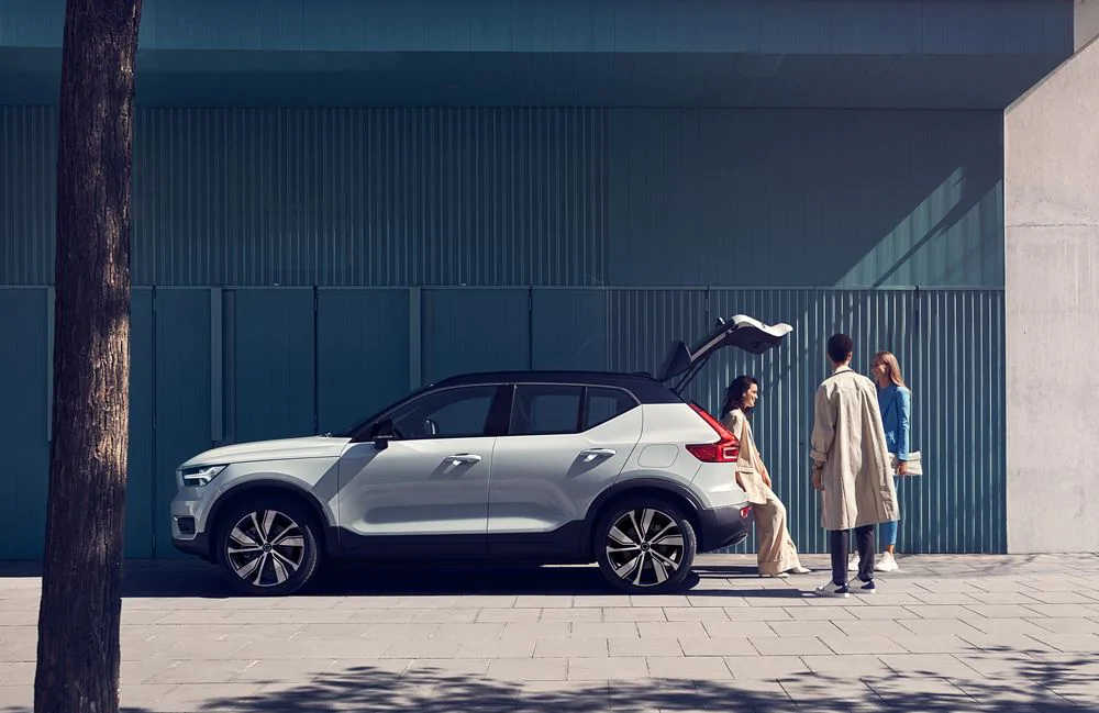 XC40Recharge2.jpg
