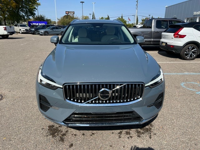 Certified 2022 Volvo XC60 Inscription with VIN YV4L12RL8N1982359 for sale in Farmington, MI