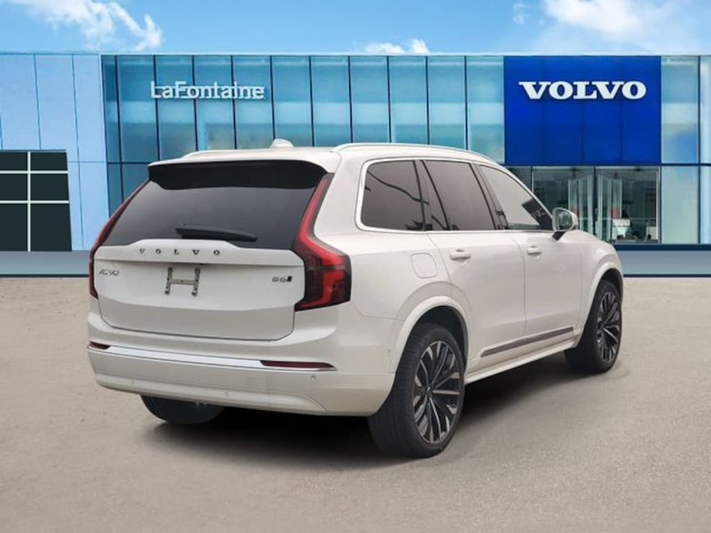 New 2026 Volvo XC90 B6 Plus 7-Seater SUV