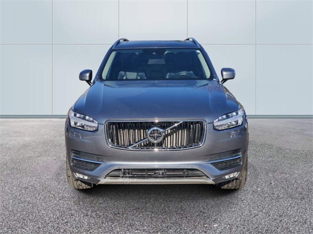 Used 2019 Volvo XC90 T6 Momentum SUV