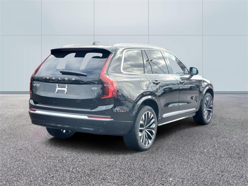 New 2026 Volvo XC90 B5 Plus 7-Seater SUV