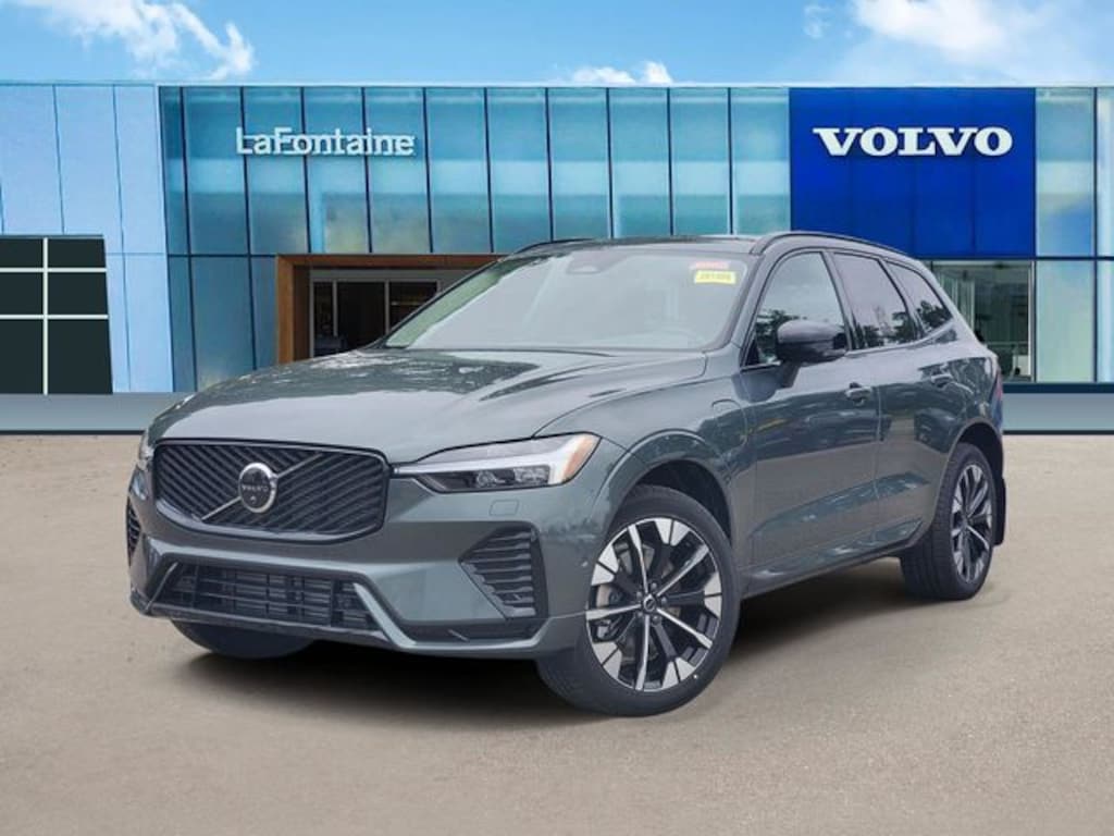 New 2026 Volvo XC60 plug-in hybrid T8 Plus SUV