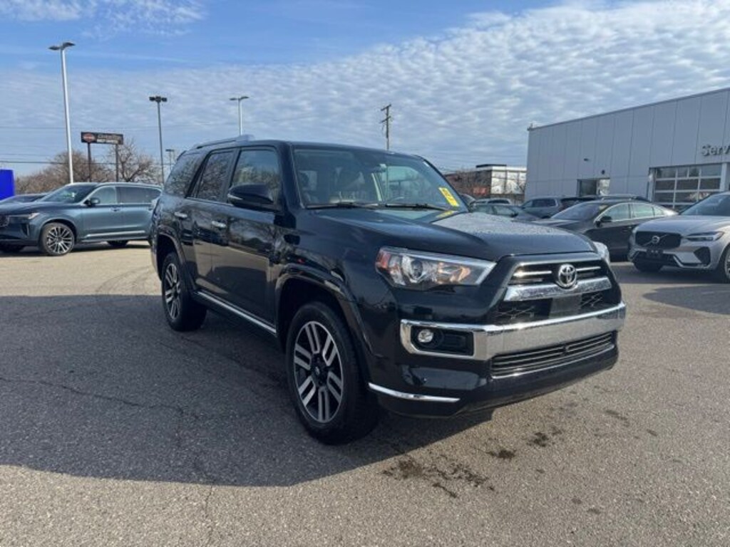 Used 2022 Toyota 4Runner Limited SUV