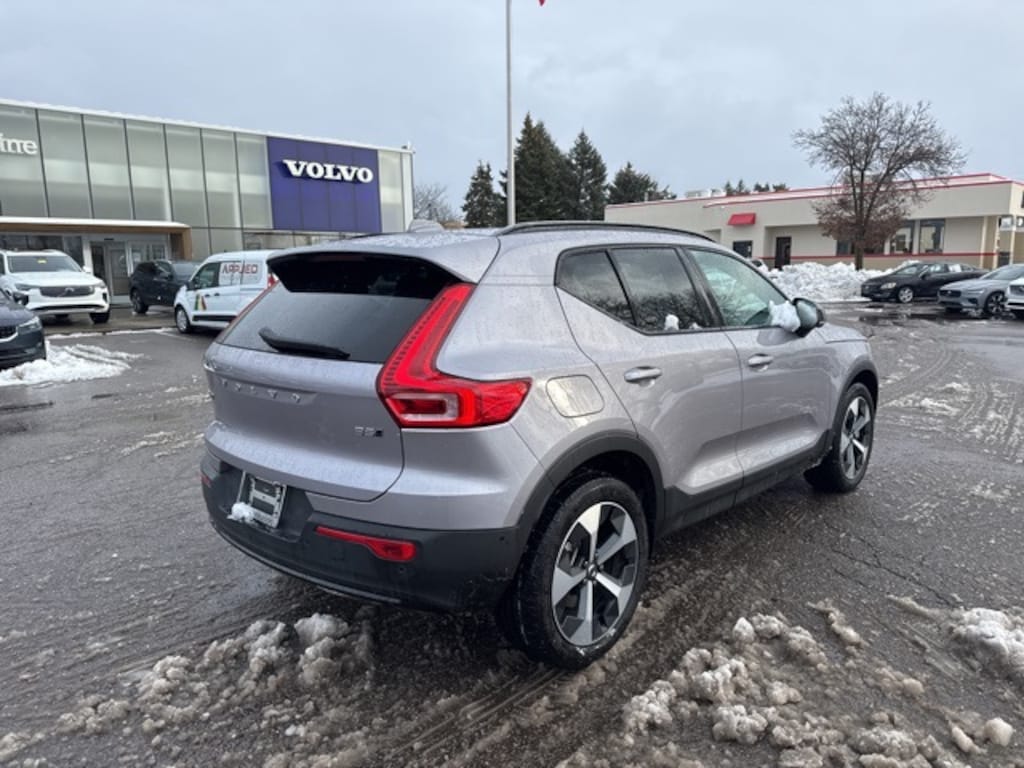Used 2026 Volvo XC40 B5 Plus SUV