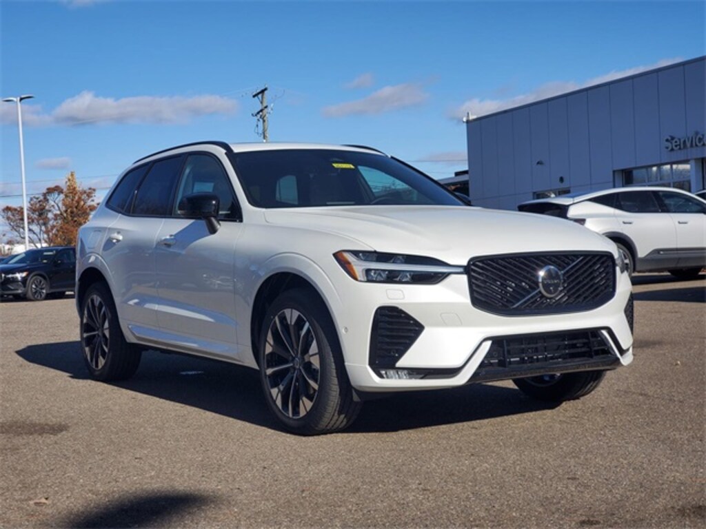 New 2026 Volvo XC60 B5 Plus SUV