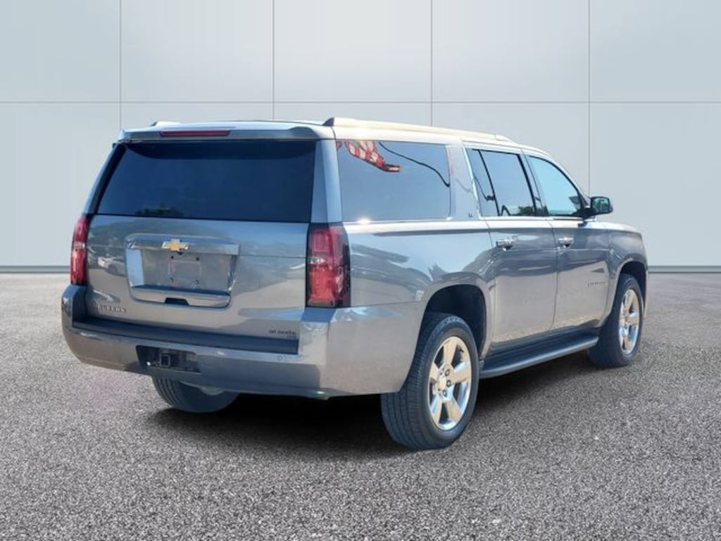 Used 2018 Chevrolet Suburban LT SUV