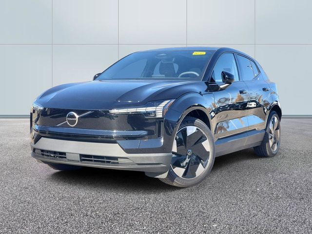 2025 Volvo EX30 Twin Motor Performance Plus's photo