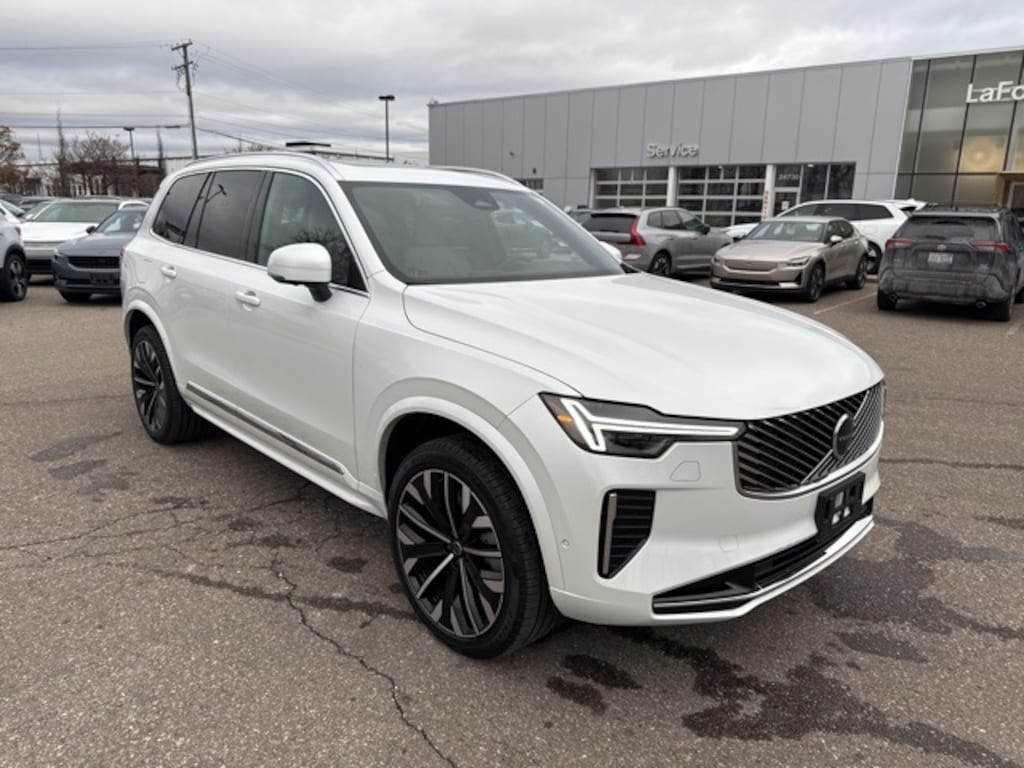 Certified 2025 Volvo XC90 B5 Plus SUV