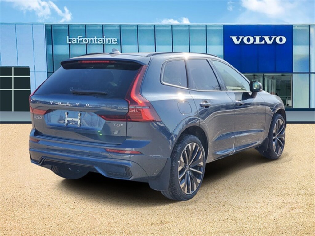 New 2026 Volvo XC60 plug-in hybrid T8 Ultra SUV