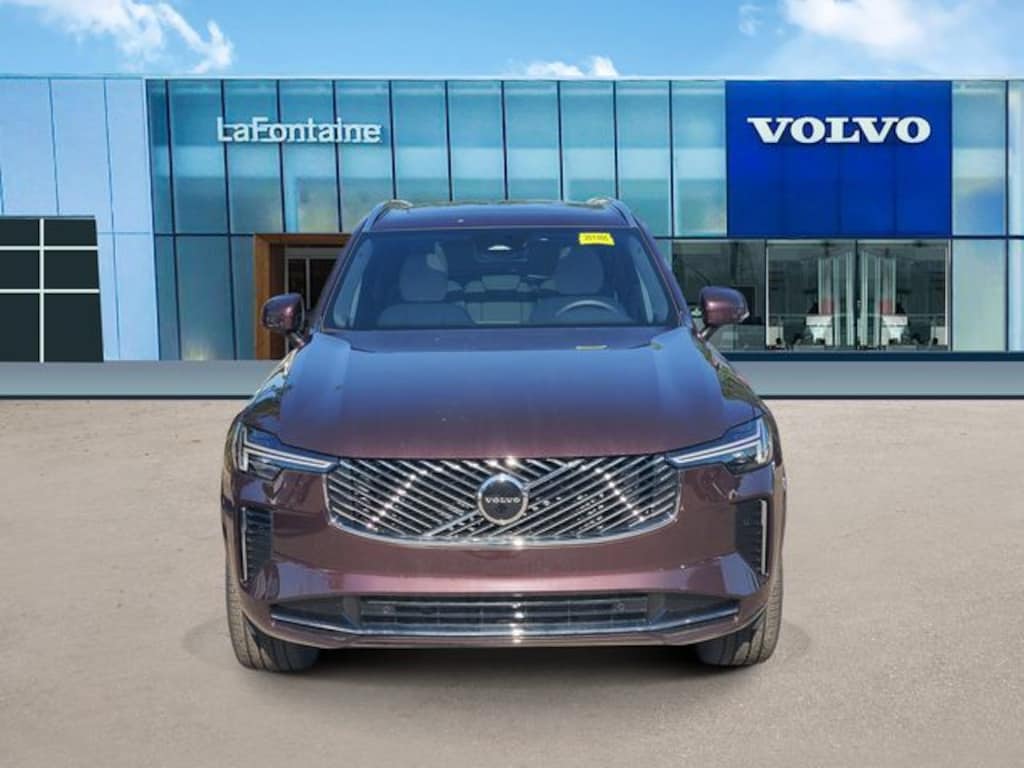 New 2026 Volvo XC90 B5 Core SUV