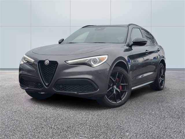 2020 Alfa Romeo Stelvio Ti Sport's photo