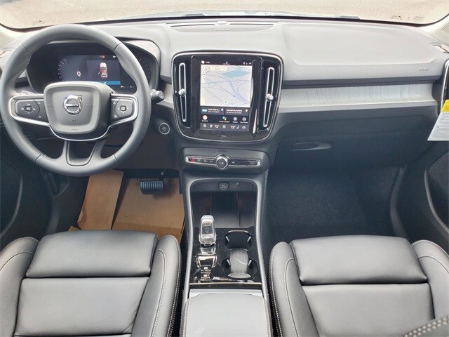 2026 Volvo XC40 Ultra - Photo 28